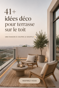 Belle terrasse sur le toit avec des meubles confortables et des plantes luxuriantes