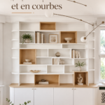 Bibliothèque aux courbes douces intégrée dans un salon moderne