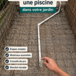 Image d'une piscine aménagée dans un jardin verdoyant, invitant à la détente.