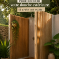 Douche extérieure décorée dans un jardin luxuriant